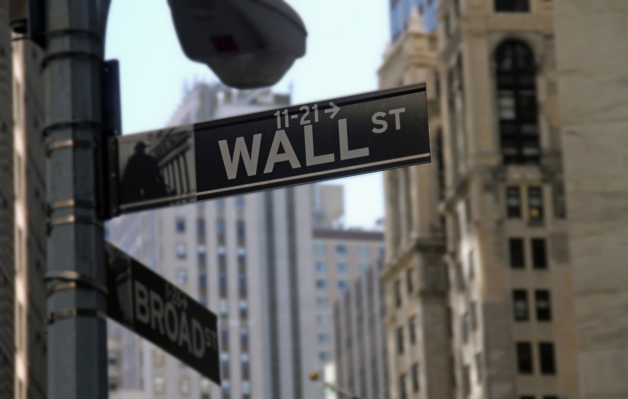 Nasdaq futures surge 320 points: 5 things to know before Wall Street opens