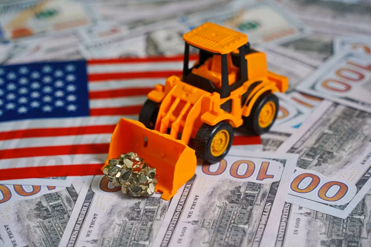 As Washington Bets Billions on Mining, Scrutiny Grows Over Trump Family Ties